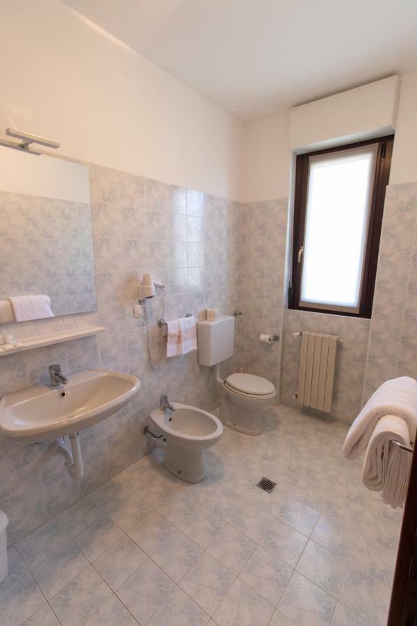 Hotel Del Boschetto Poggiridenti Exterior foto